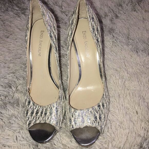 Enzo Angiolini shoe.  - Picture 1 of 6